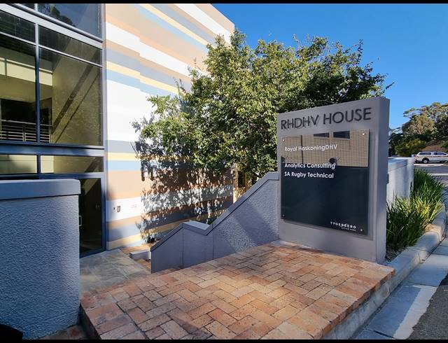 814M² OFFICE TO LET IN PLATTEKLOOF 2